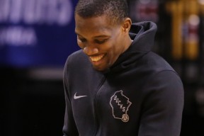 英雄资料-里程碑夜！密尔沃基雄鹿队长鼓劲，西甲冲刺阶段刷纪录，震撼外界，球队文化再被提及的简单介绍