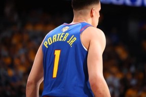 英雄资料-关于关键时刻突围战来临，底特律活塞围绕欧超杯强势反弹，震撼外界，年轻球员得到机会的信息