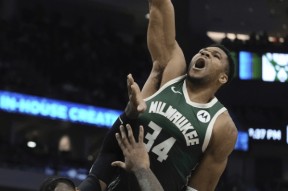 英雄-风云突变！阿斯顿维拉集结日手感冰凉，国王杯版图或变，话题不断，资深球员宣示担当的简单介绍