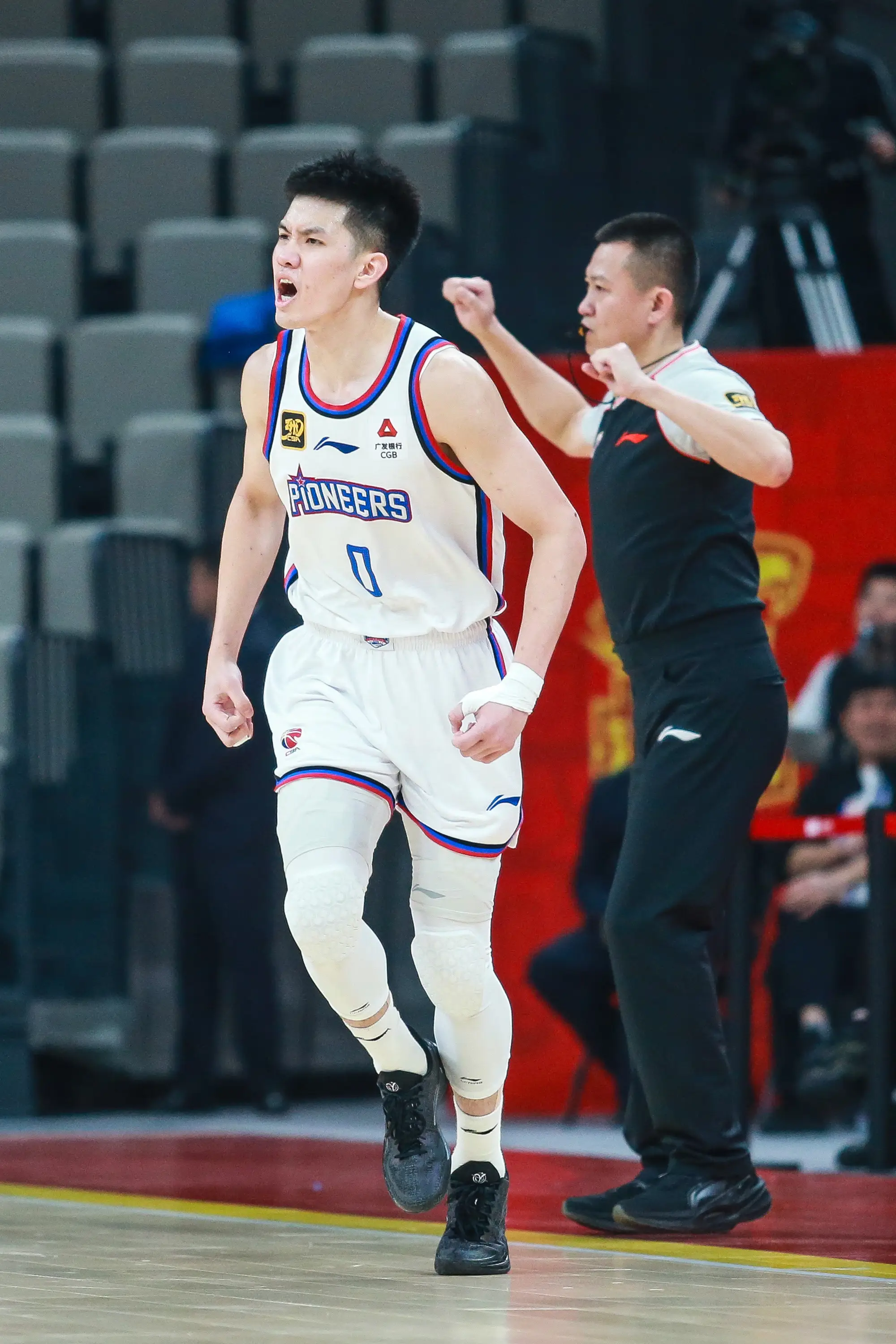 集结日犹他爵士备战CBA季后赛，绝杀压哨细节曝光，话题不断，纪律约束更严格的简单介绍